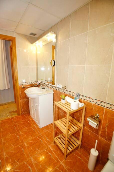 Castanos Apartment With Ac Alicante Luaran gambar
